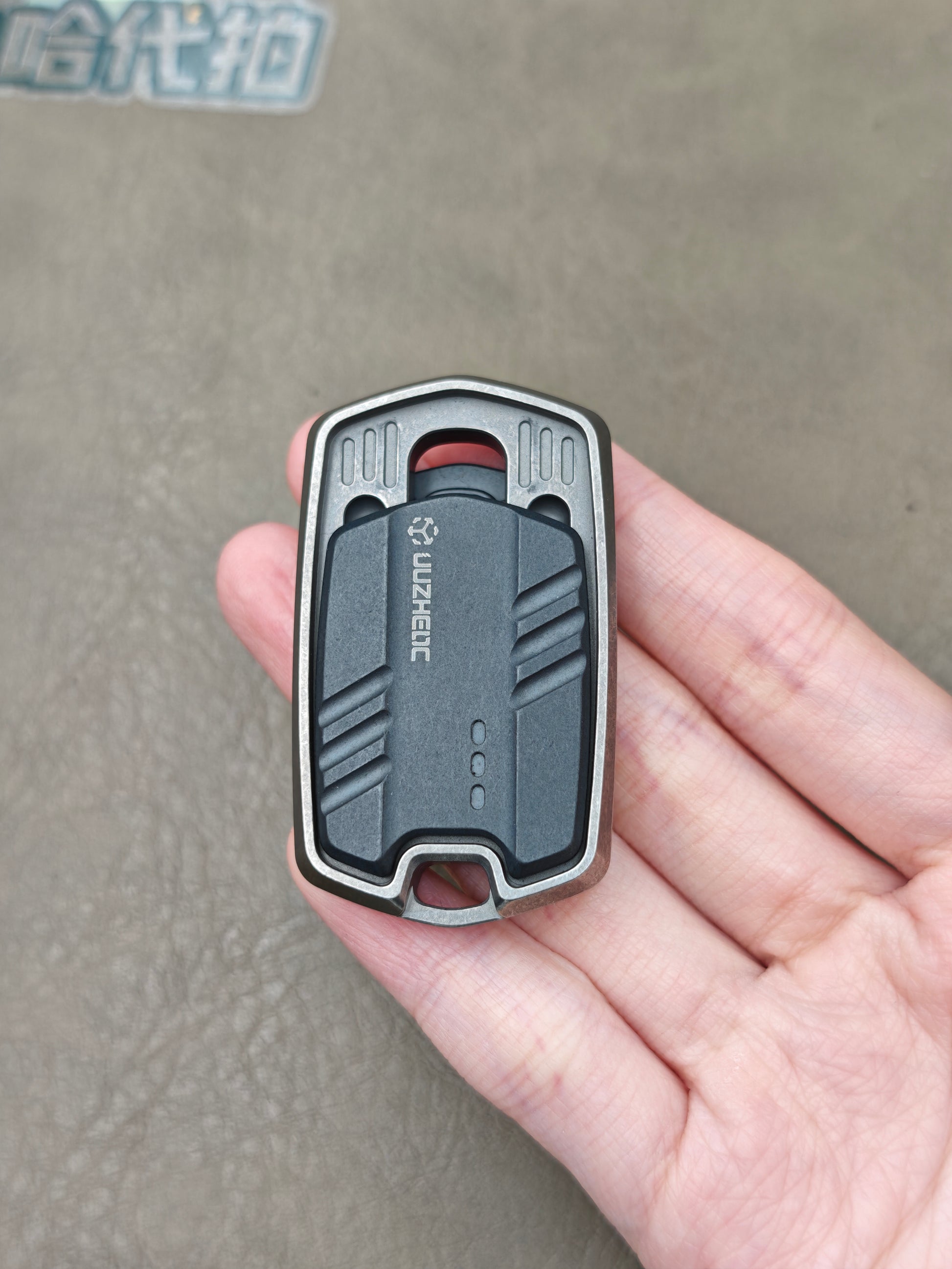 Thousand machines Titanium