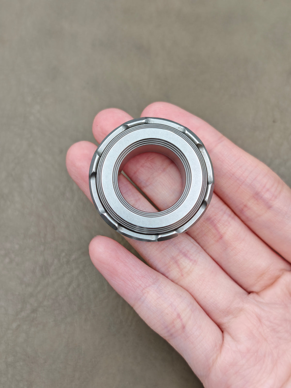 Shadow Raider Ratchet Stainless Steel