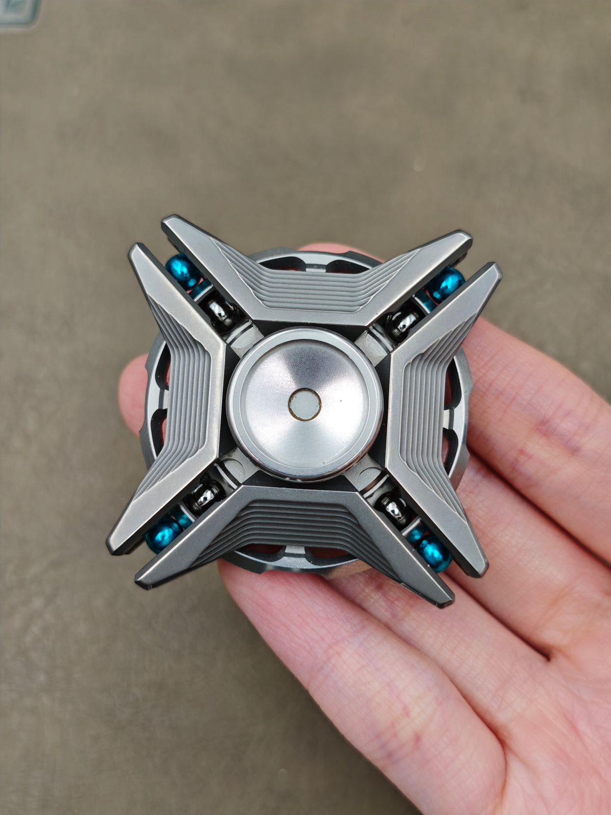 Manzala Titanium