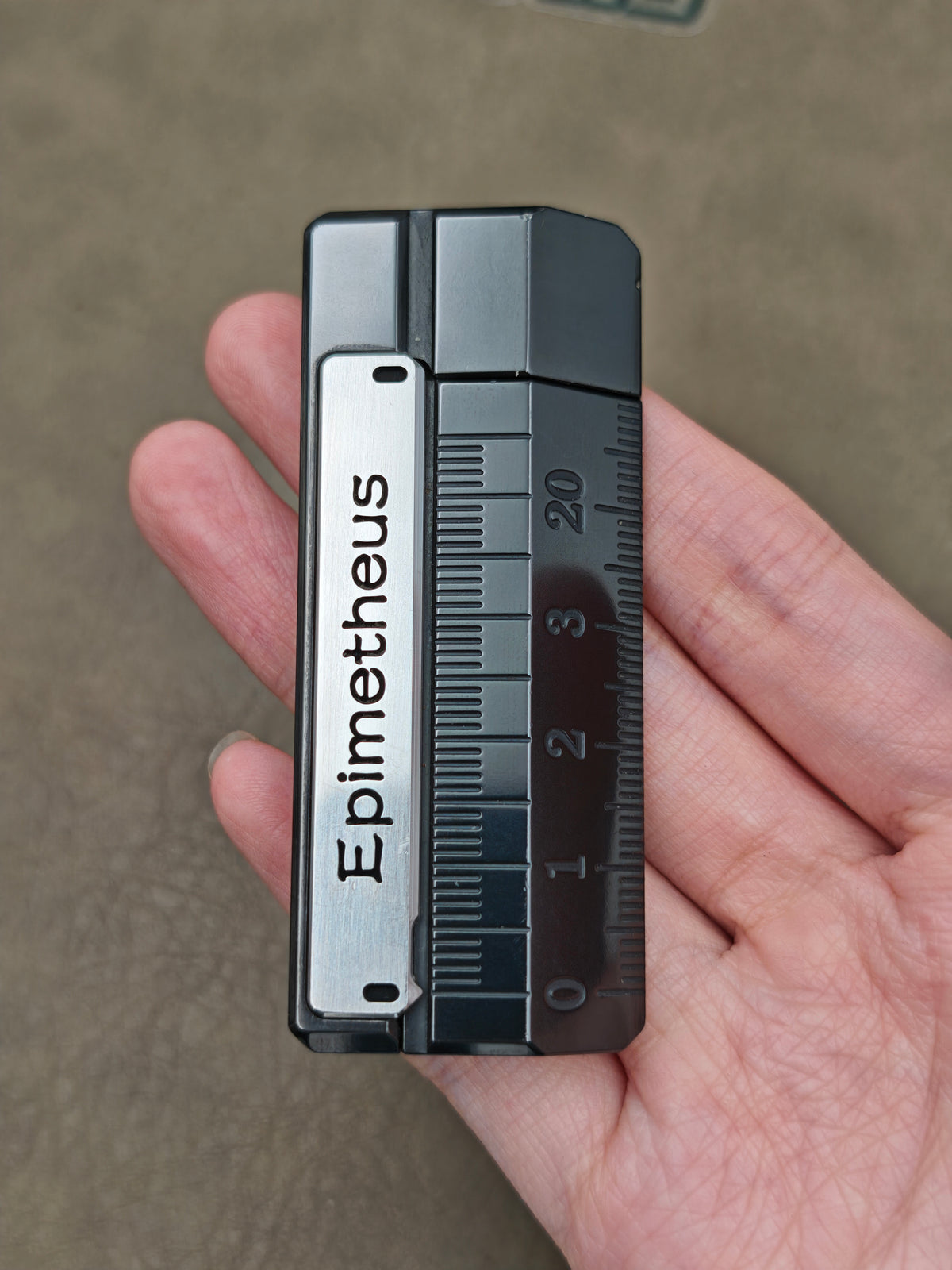 Quirky Ruler Zirconium