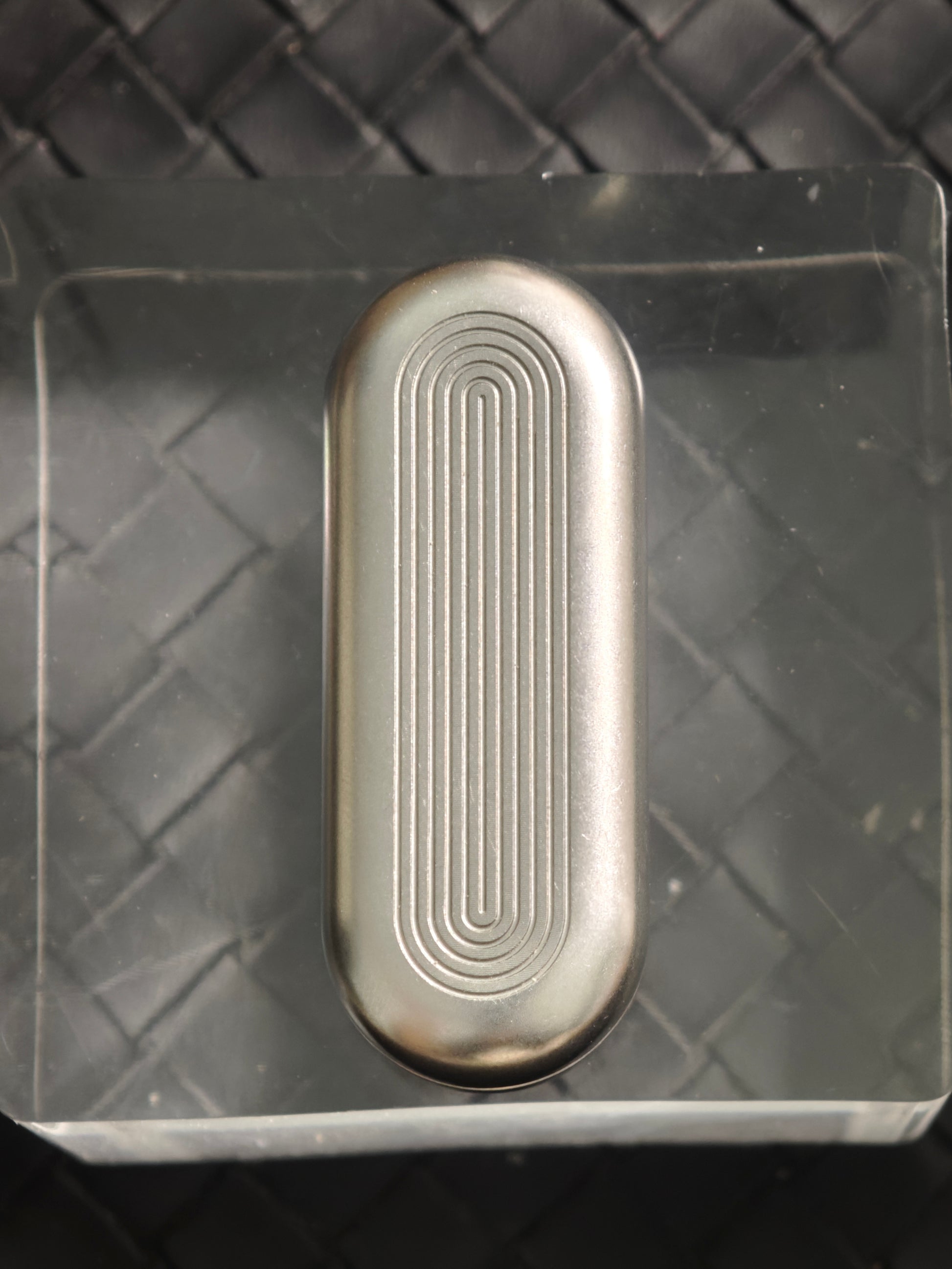 Floating Cloud Stainless Steel Stonewashed