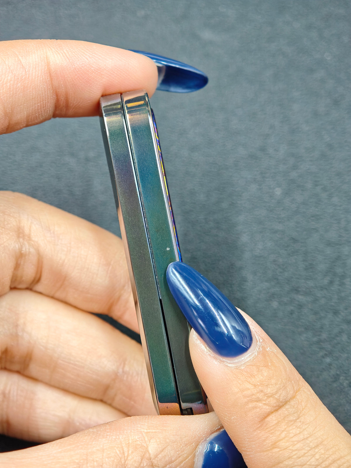 Spice Pin Zirconium Oil Slick