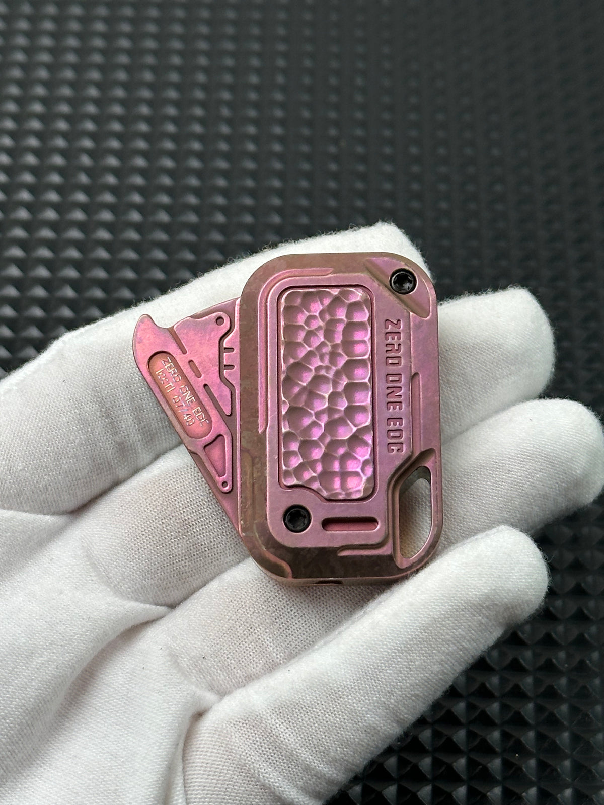 POP Crystallized Titanium