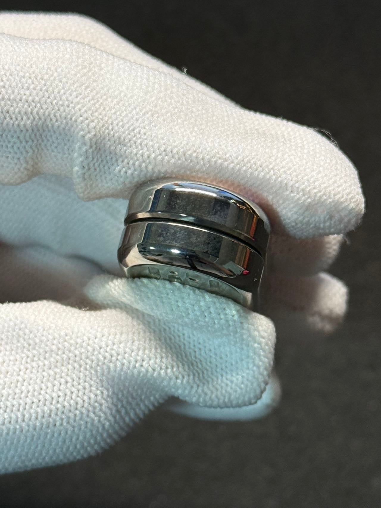 Top B Titanium