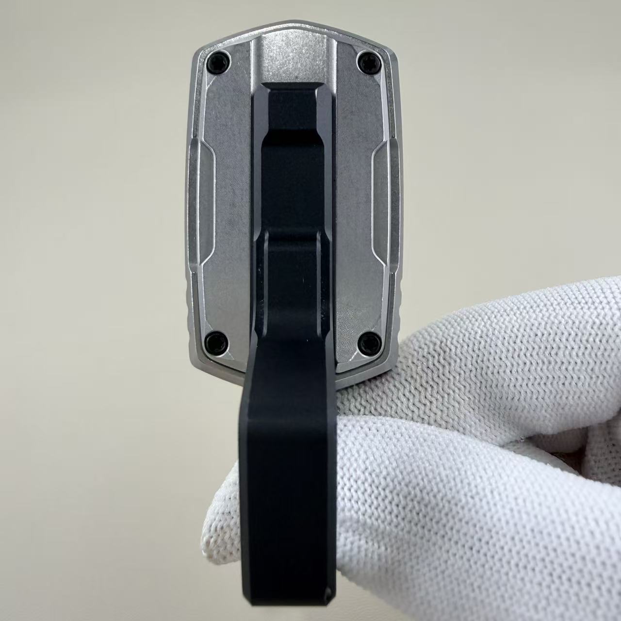 Thousand machines Stainless Steel