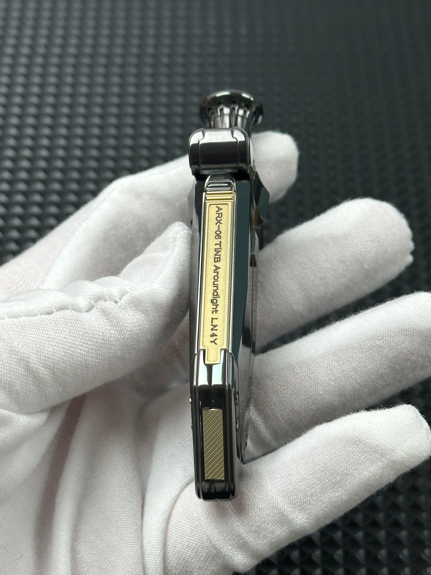 Aroundight Zirconium Polished