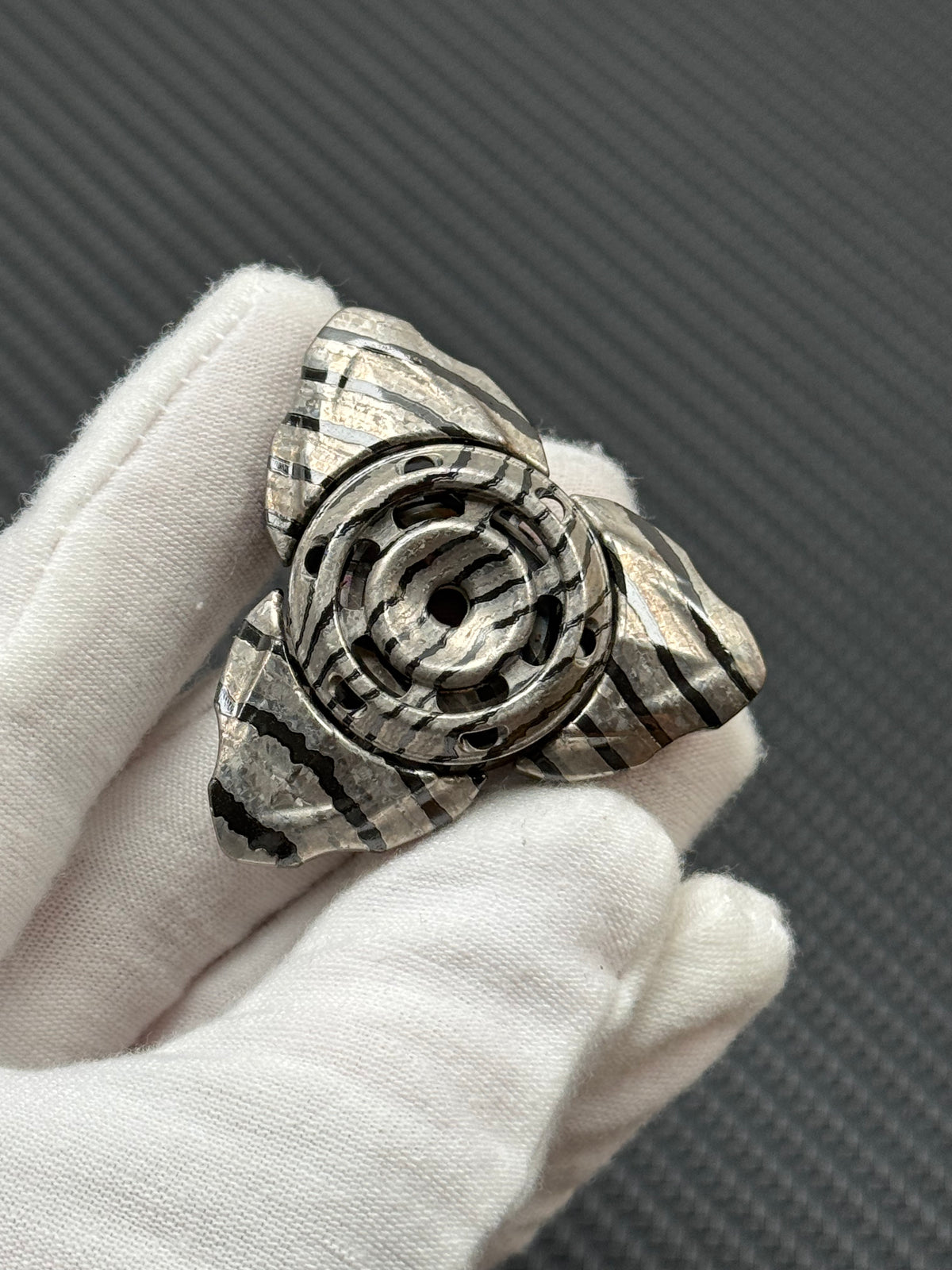 Dragon Pearl Zircuti