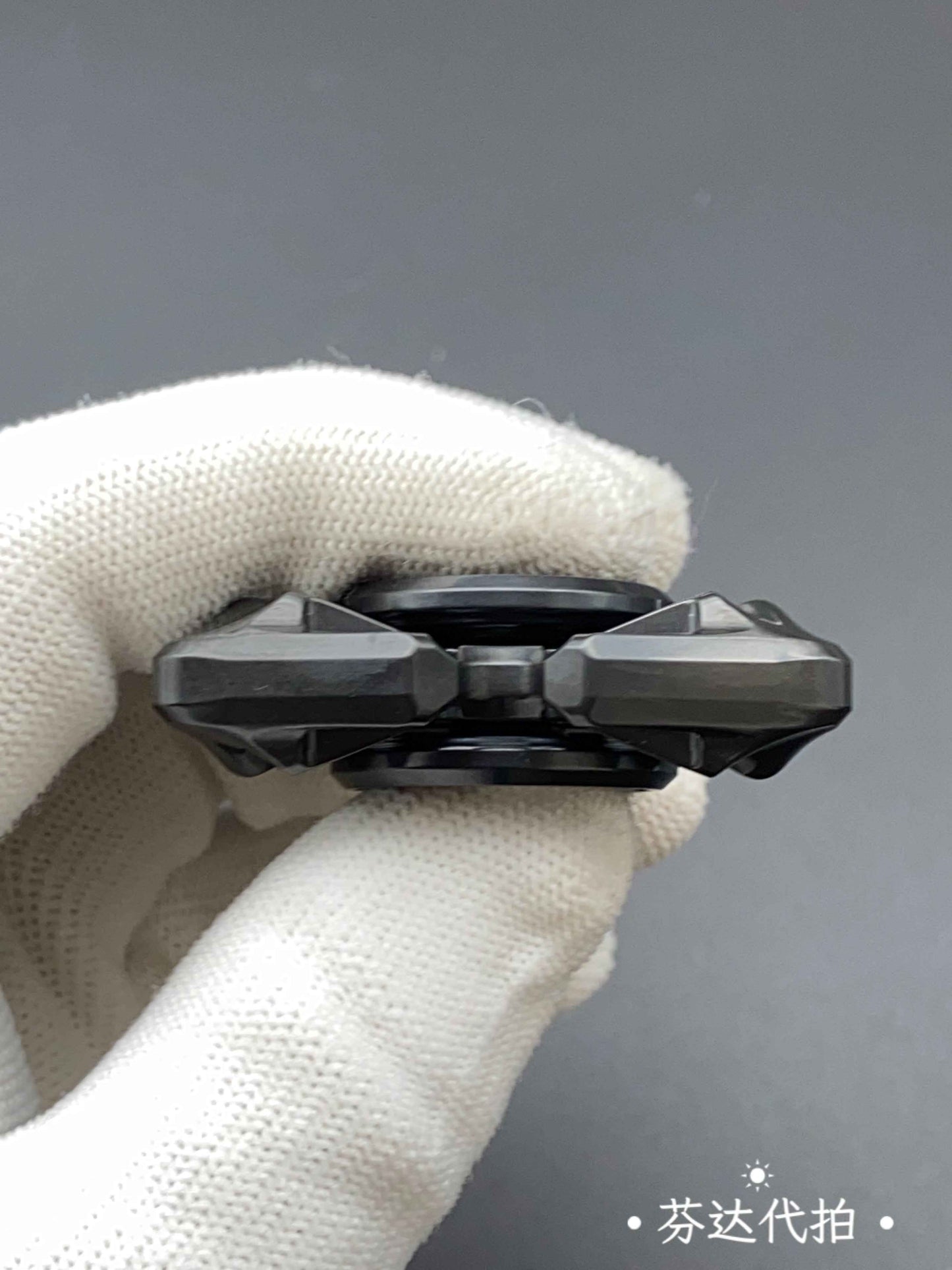 Lingfeng Zirconium