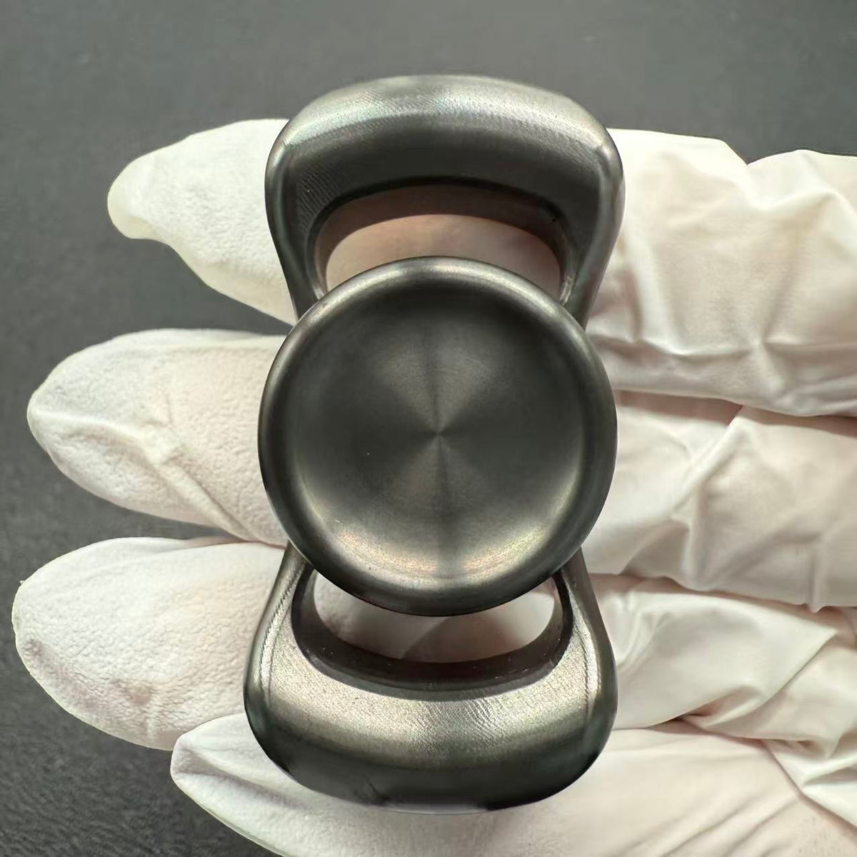 Two-Leaf Horizon Zirconium
