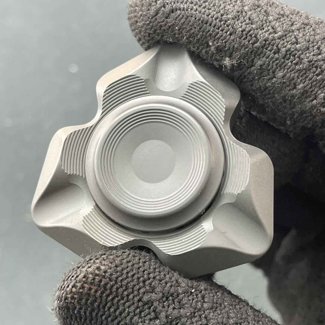 Lark EDC Valkyrie Zirconium