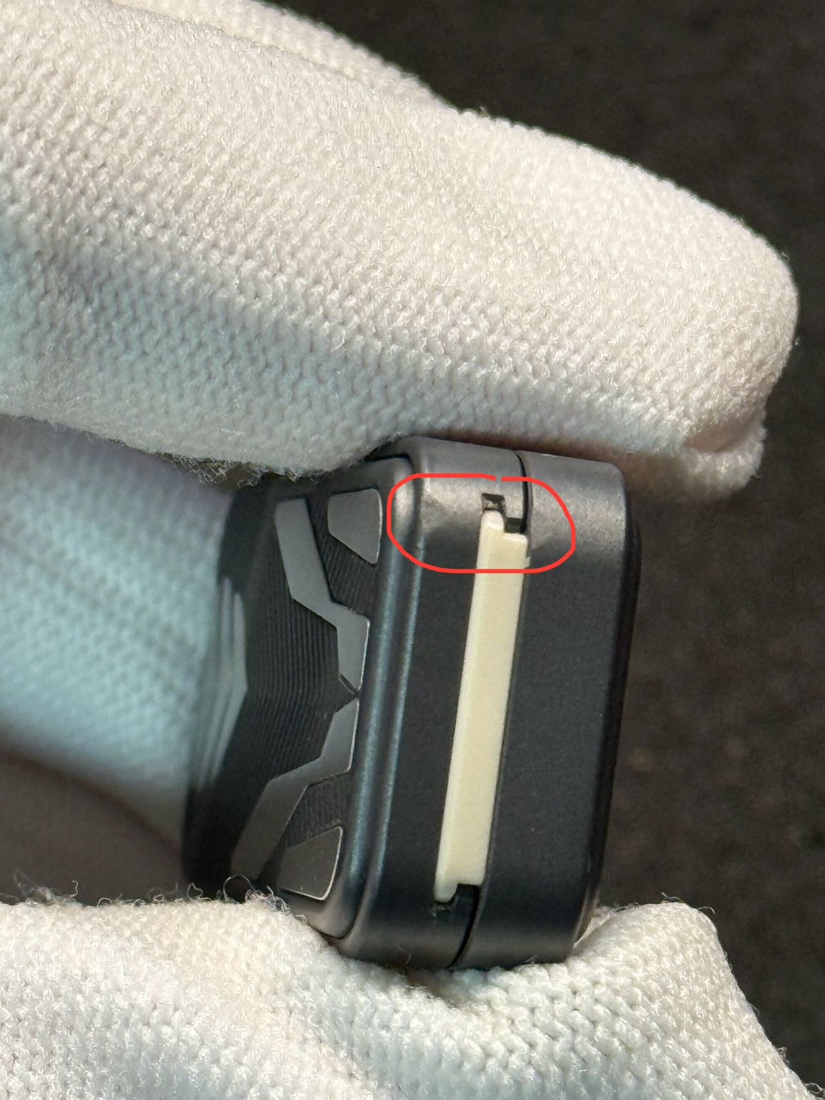 Pursuit Zirconium