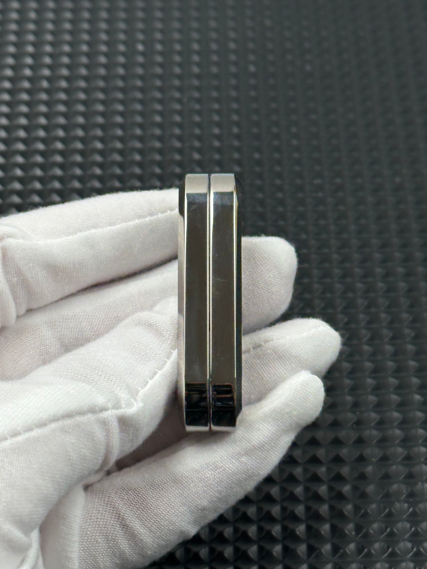 Lucky Draw Titanium Polished