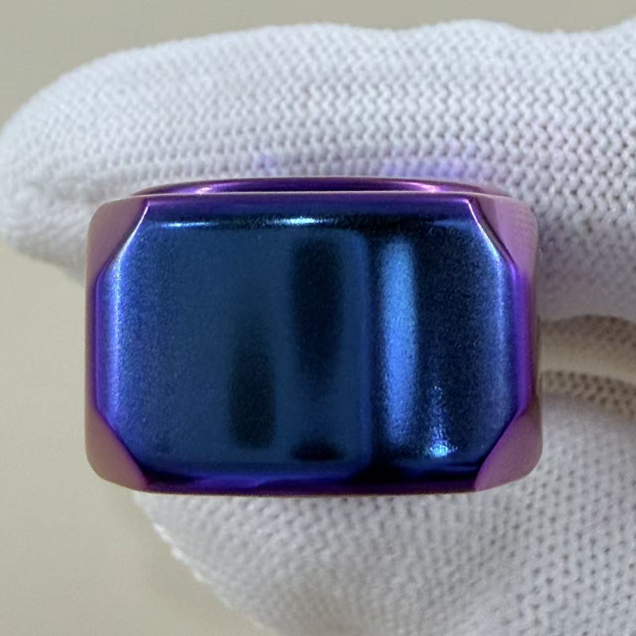 Fat Tiger Zirconium