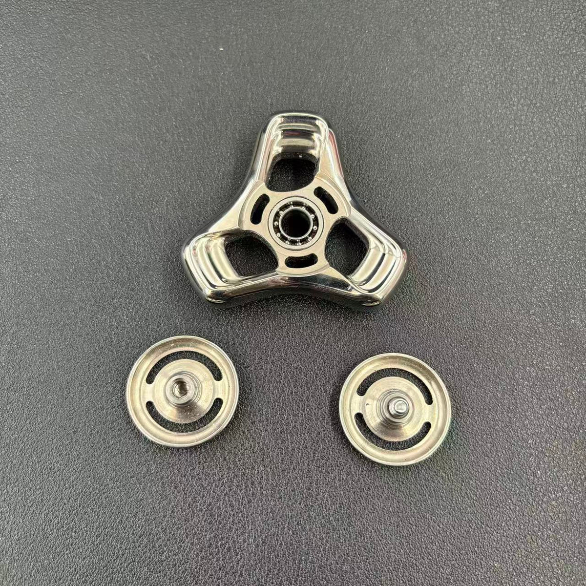 Folding Leaf Mini Titanium Polished