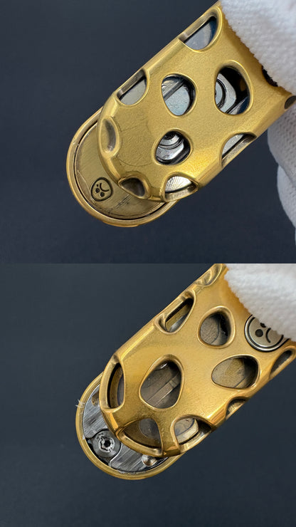 Top B Fingerprint Brass