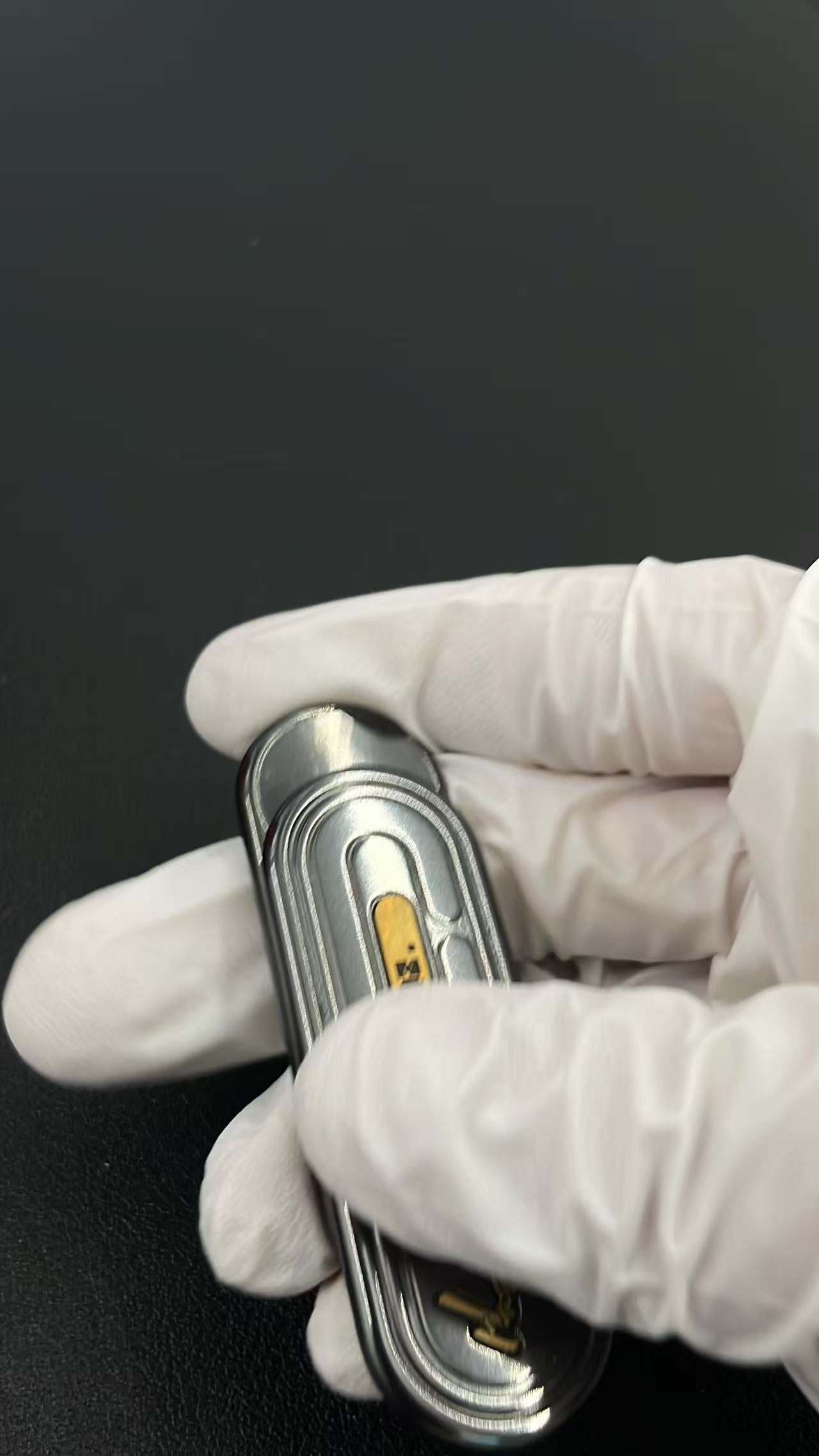 Top H Zirconium