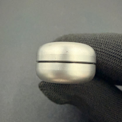 Floating Cloud Titanium
