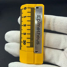 Quirky Ruler G10