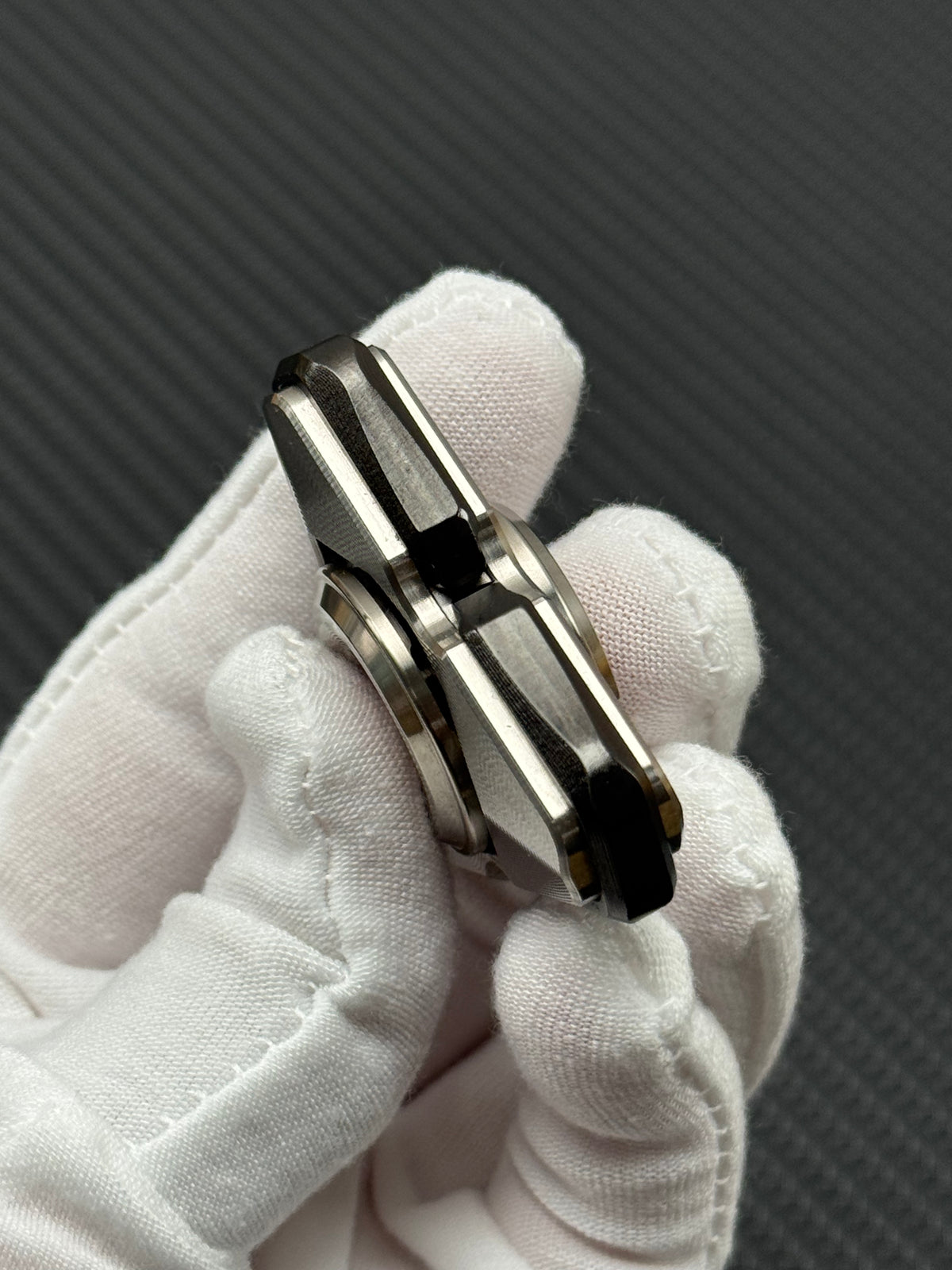Qs Titanium