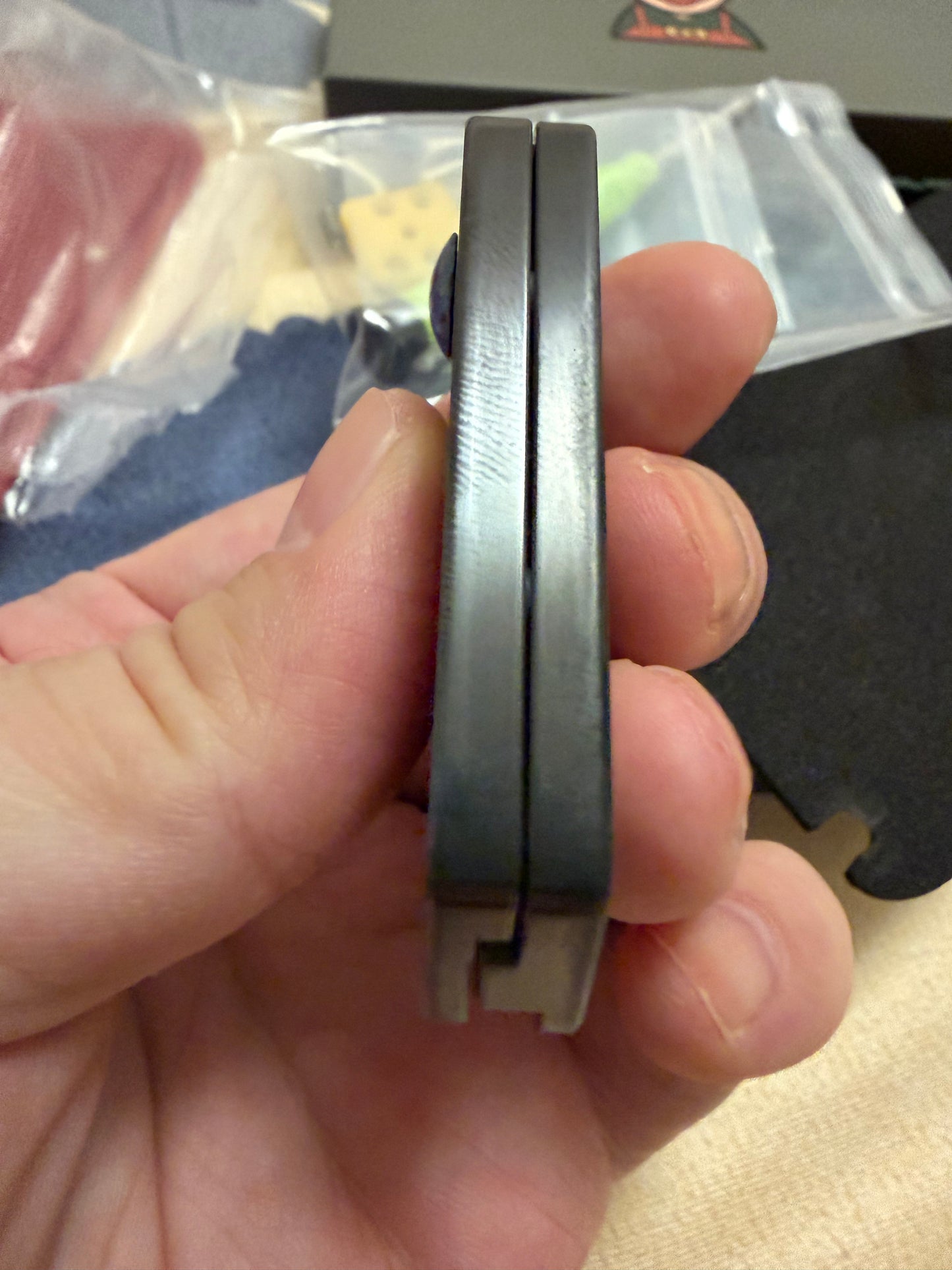 Plane Zirconium