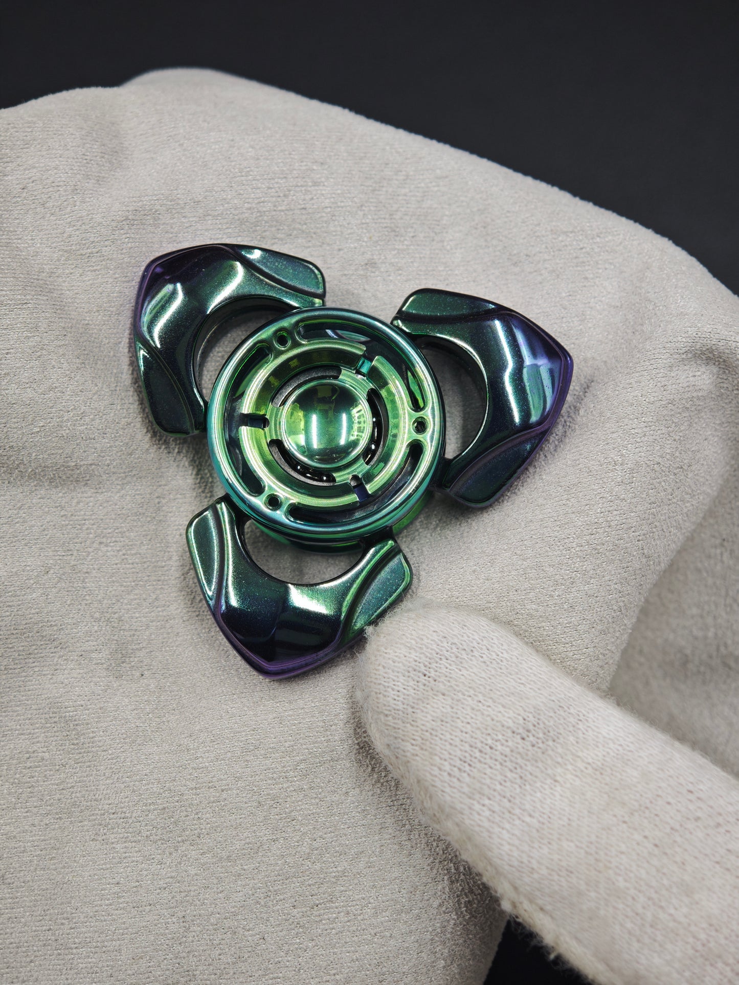 Toothless Mini Pearl White Tungsten Color-Anodized