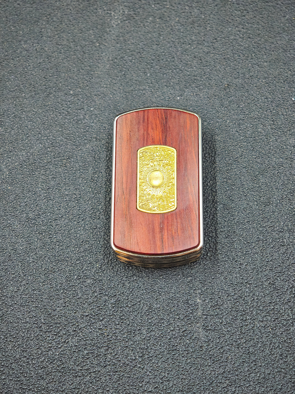 Root Three Titanium