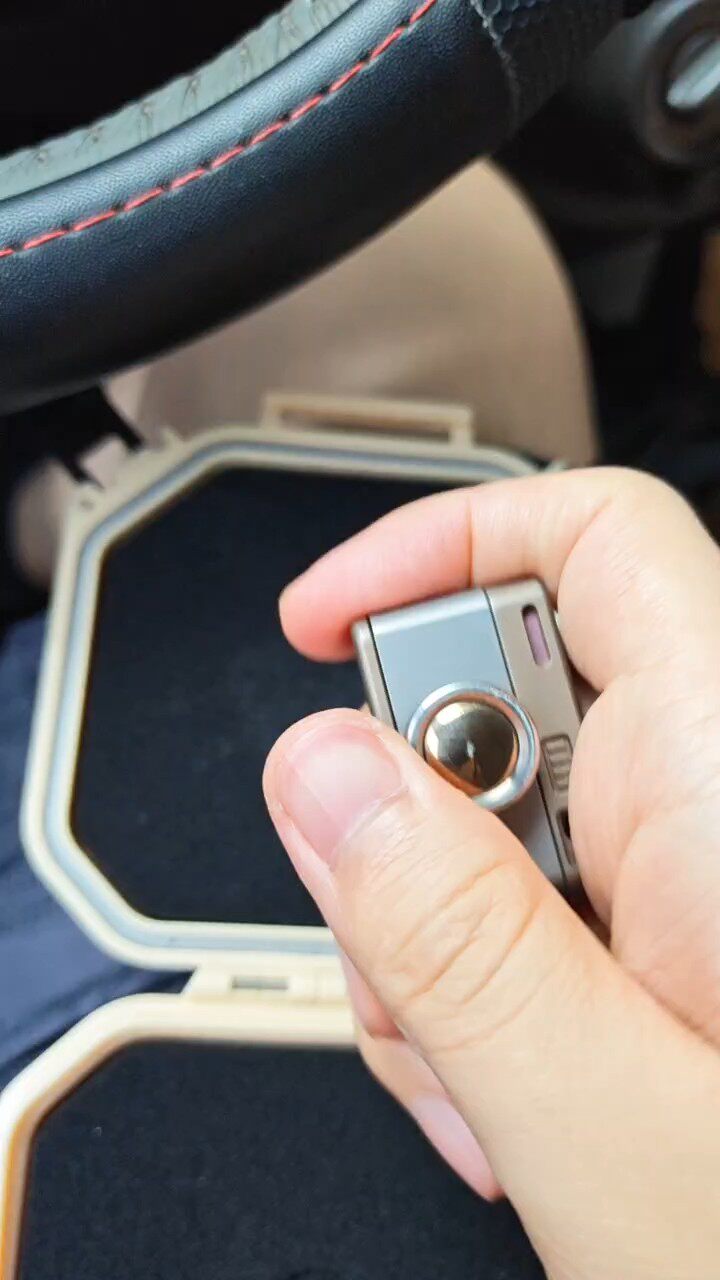 Camera Mini Titanium