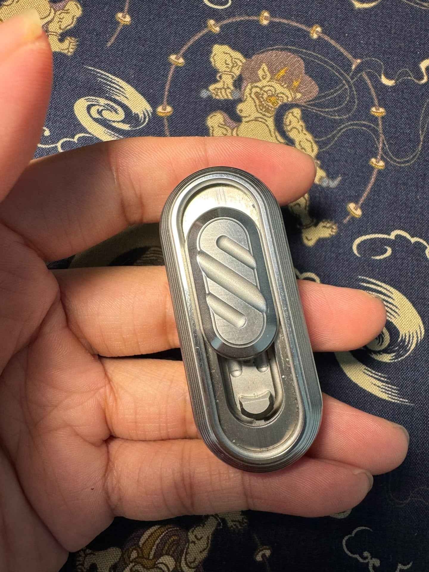 Popping Stainless Steel