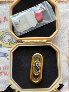 Popping Stainless Steel