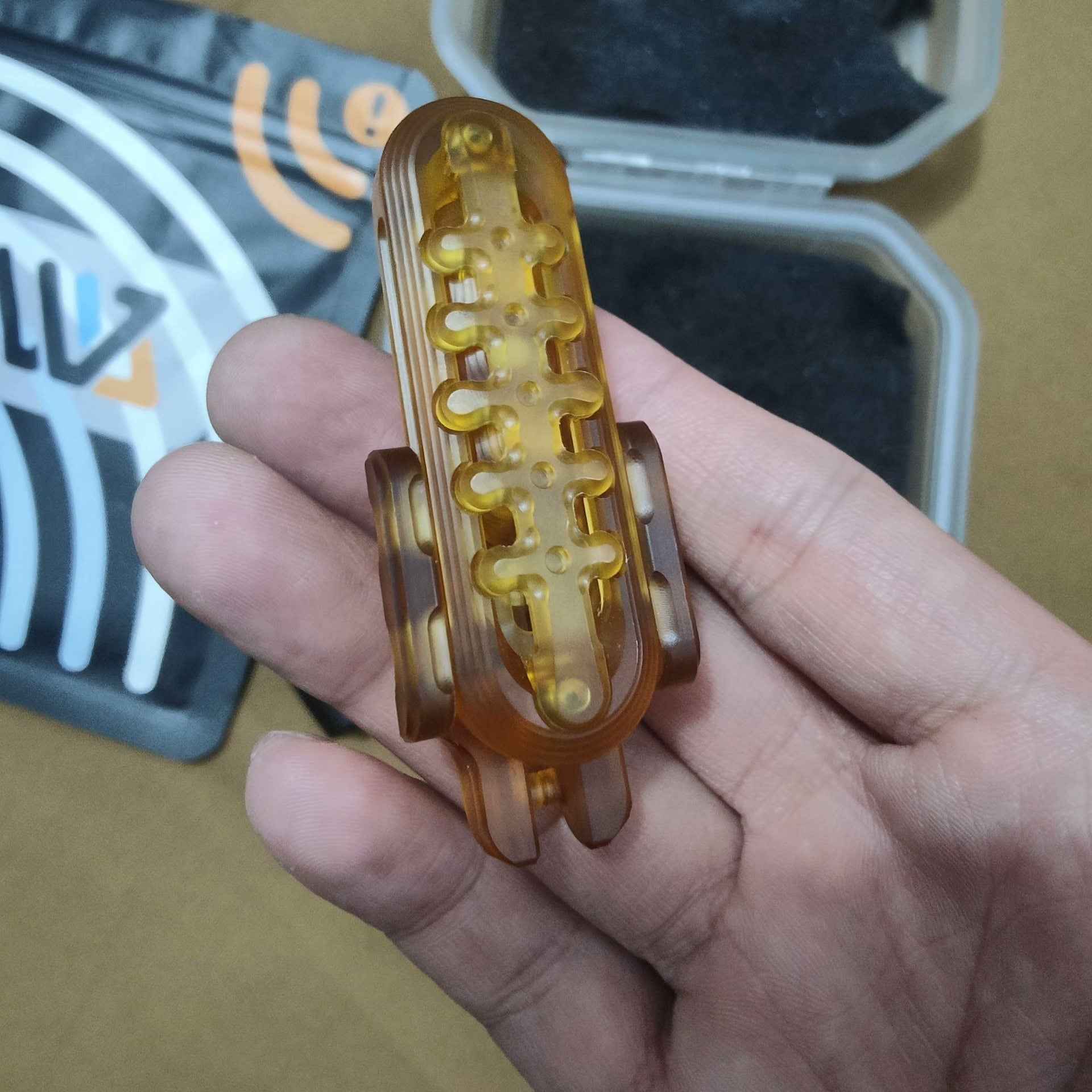 EXOSKELETON PEEK