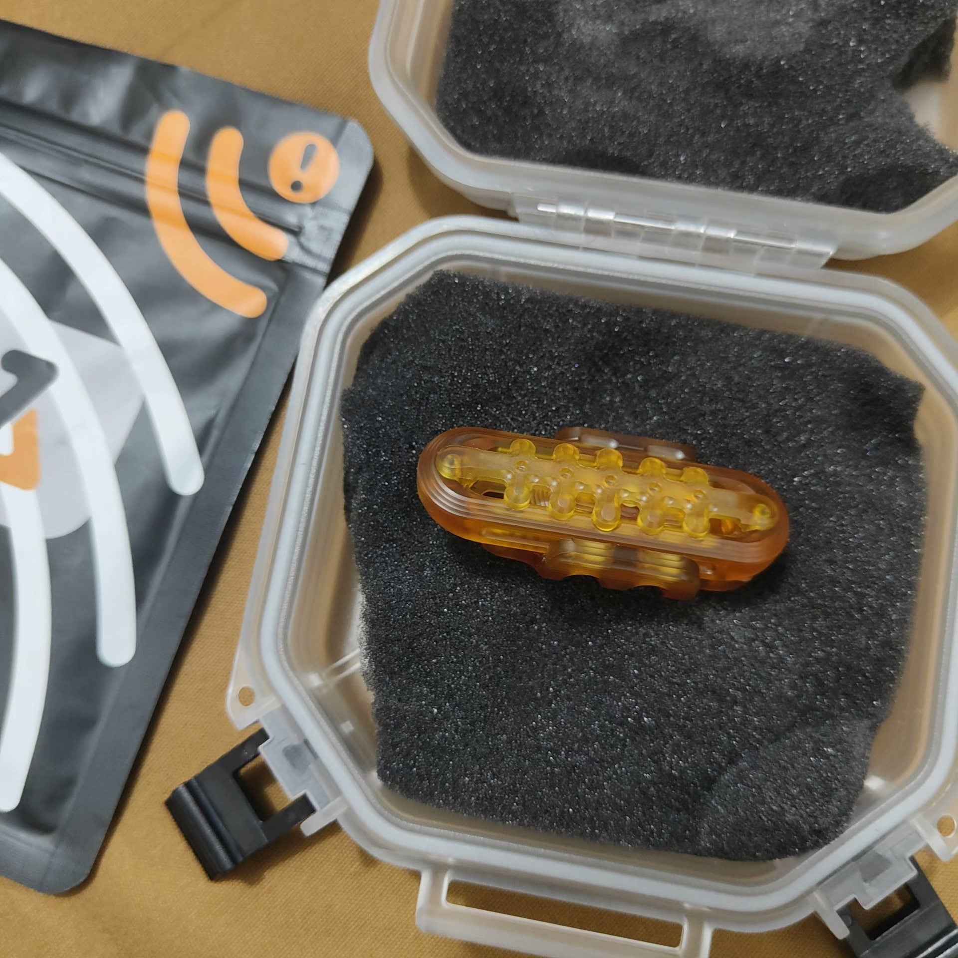 EXOSKELETON PEEK