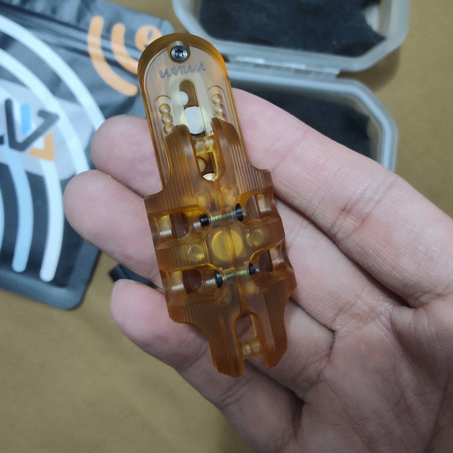 EXOSKELETON PEEK