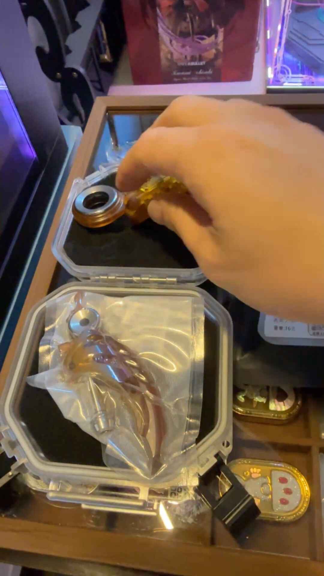EXOSKELETON PEI