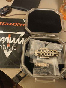 EXOSKELETON Stainless Steel