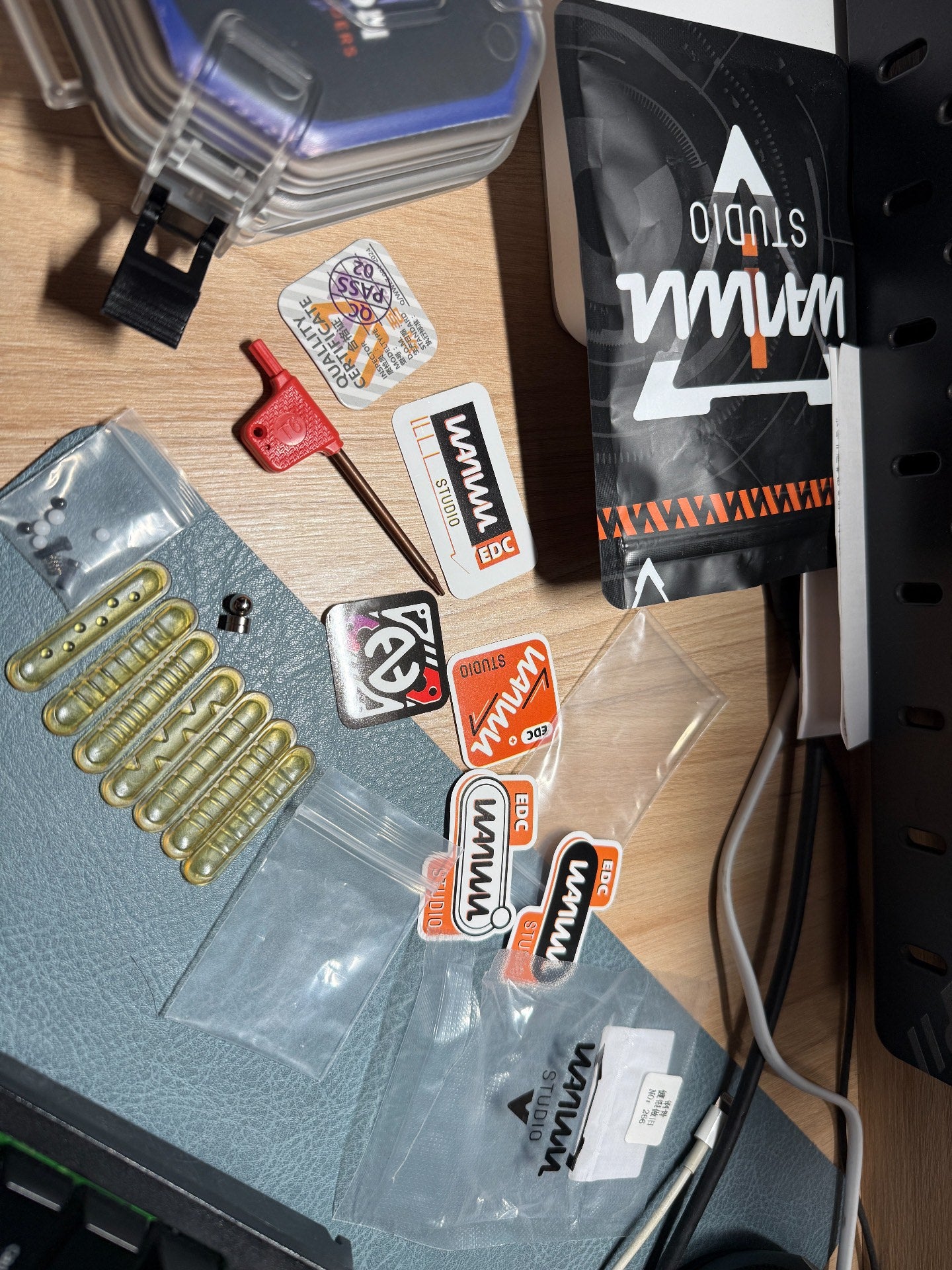 EXOSKELETON Stainless Steel