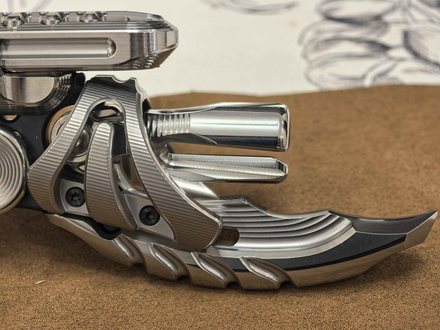 EXOSKELETON Titanium