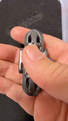 EXOSKELETON, Zirconium