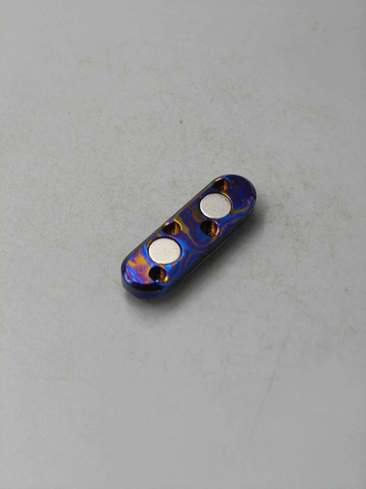 EXOSKELETON, Zirconium, Mokuti