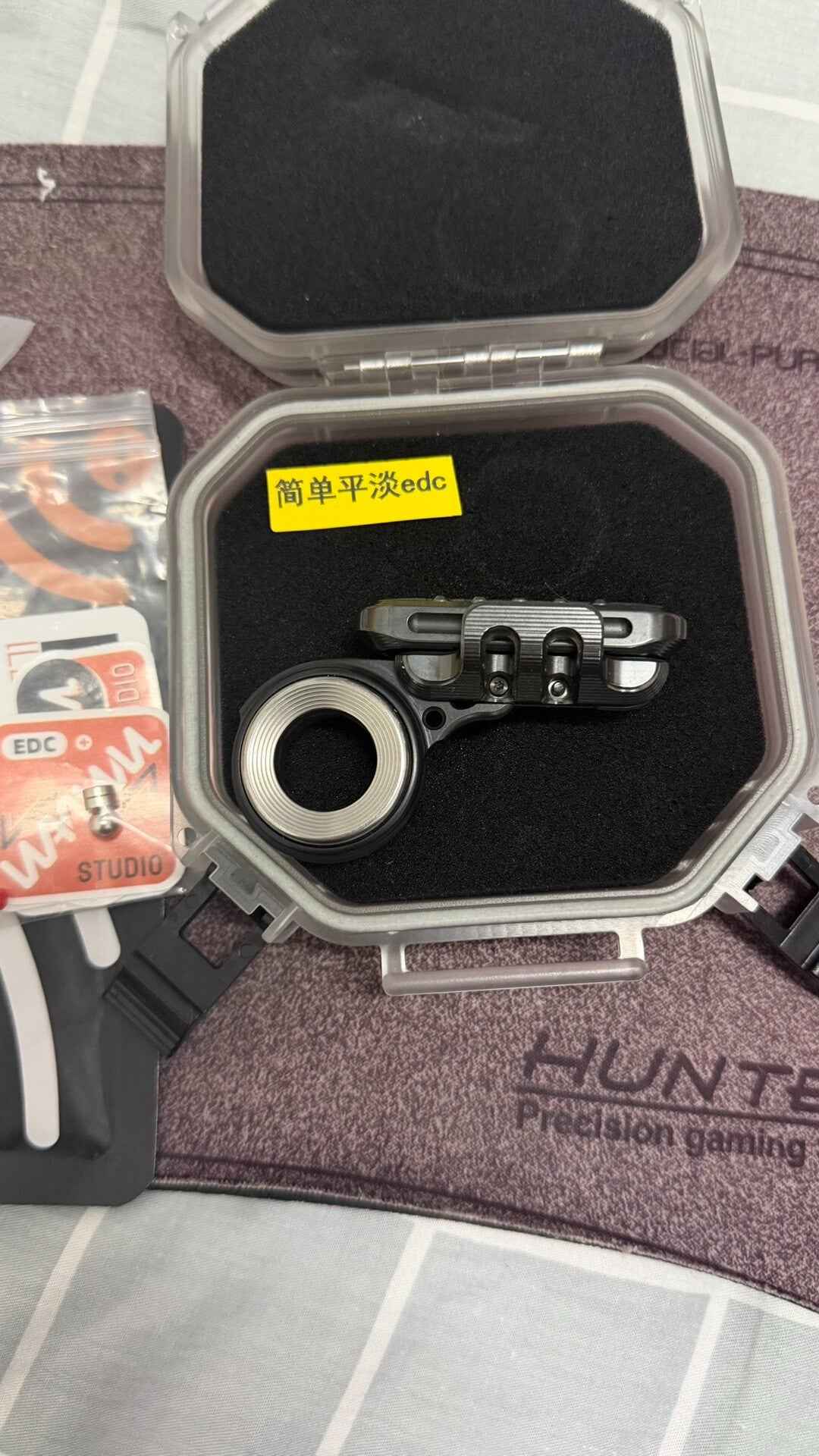 EXOSKELETON, Zirconium, Titanium, PEEK