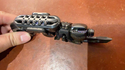 EXOSKELETON, Zirconium