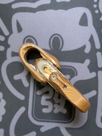 Escaped, Mokume