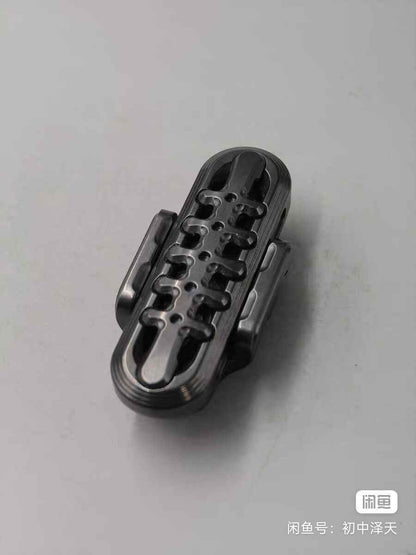 EXOSKELETON, Zirconium