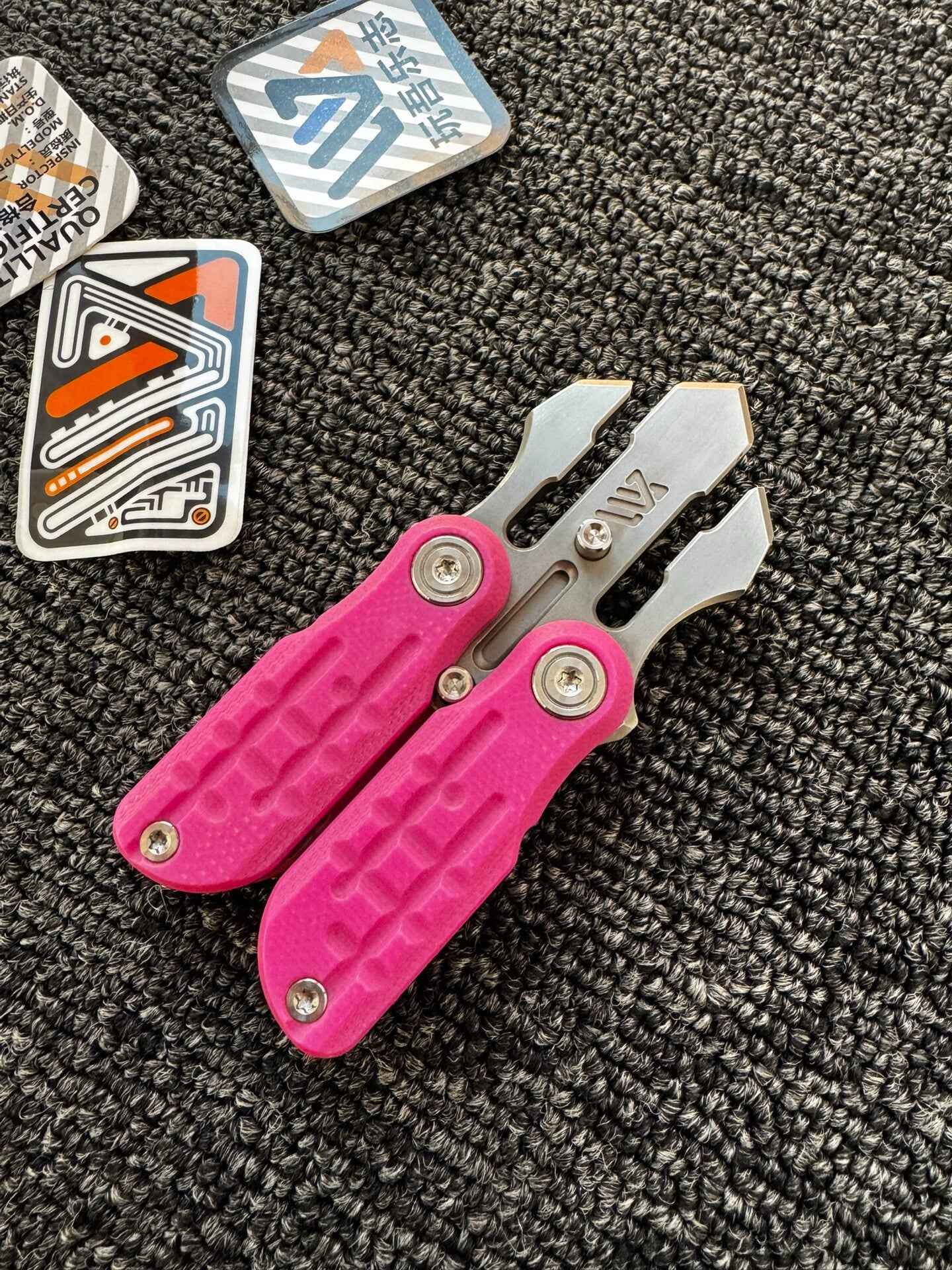 AQUAKING, Titanium, G10