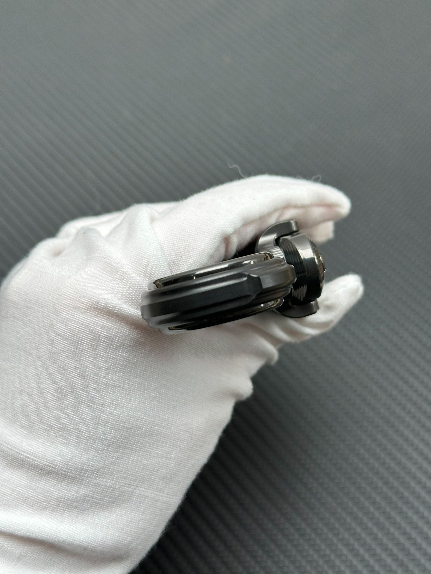 EXOSKELETON Titanium