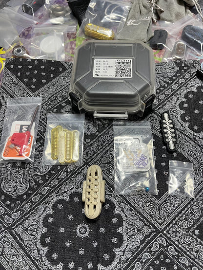 EXOSKELETON PEEK