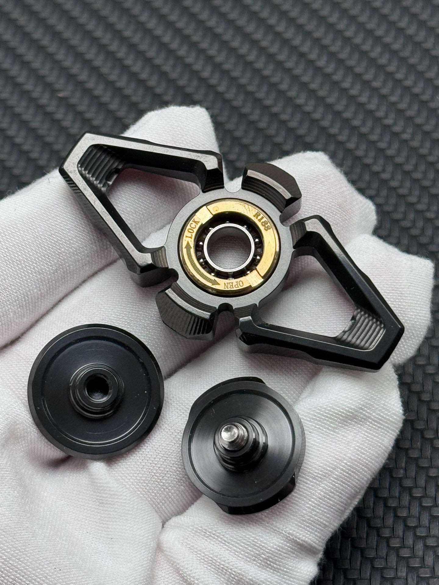 Skylines Zirconium