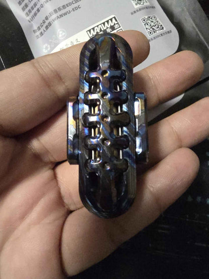 EXOSKELETON Zircuti