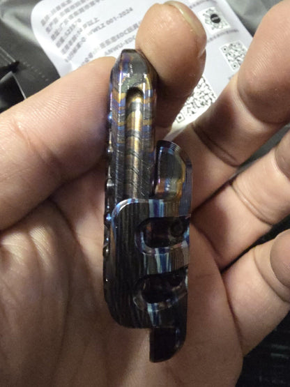 EXOSKELETON Zircuti