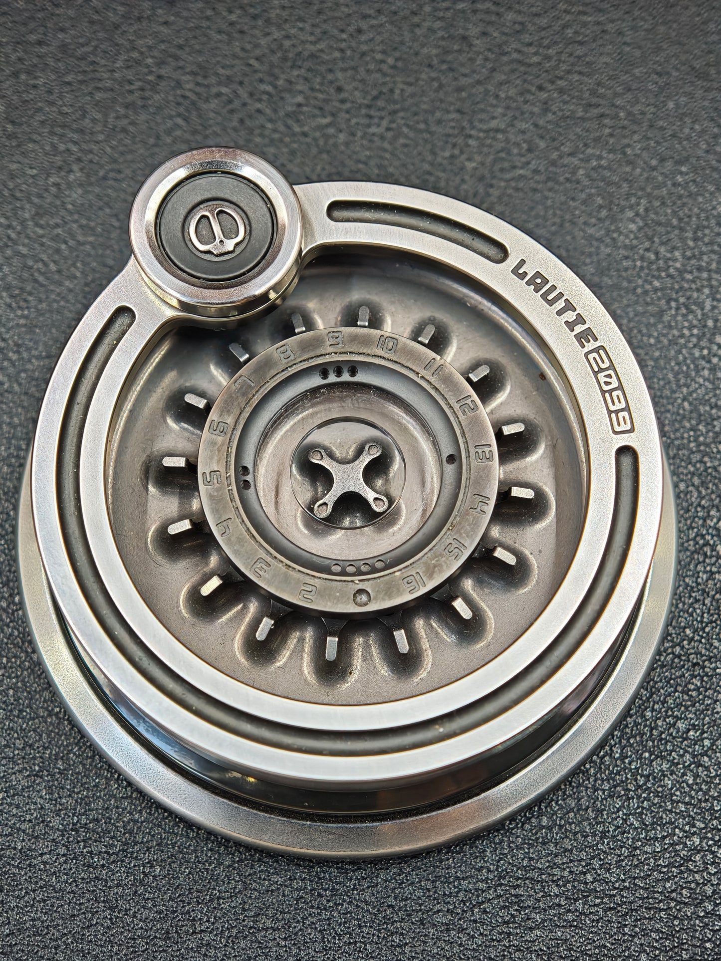 Carnival Roulette Zirconium
