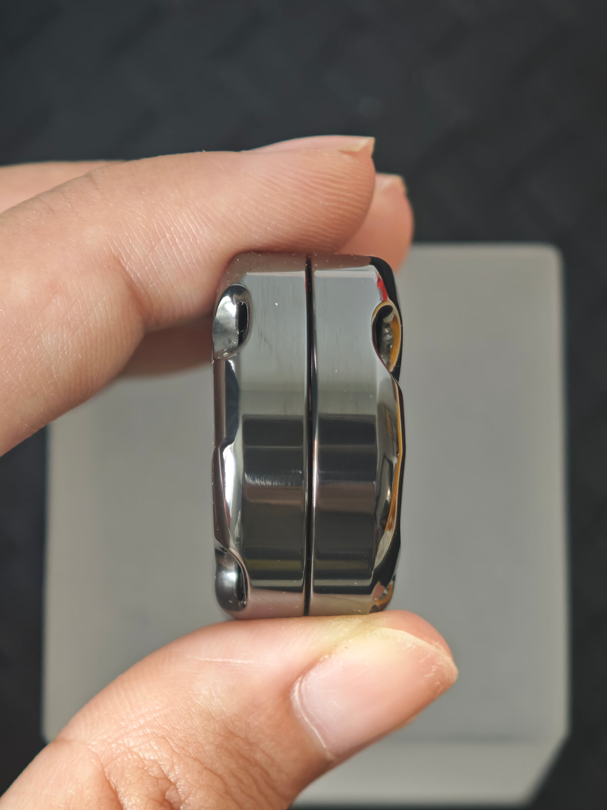Lag Zirconium Polished